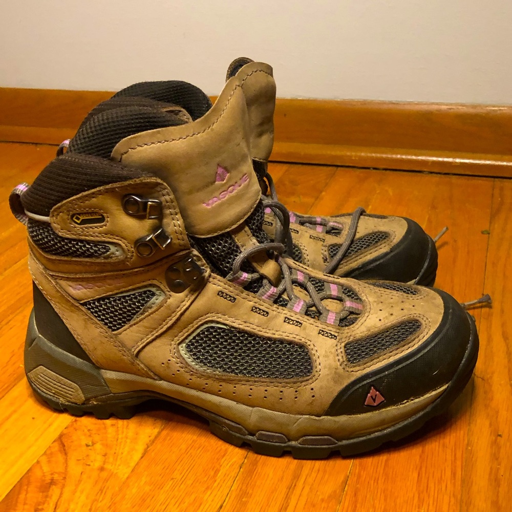 Vasque Hiking Boots - Size 9 Women’s
